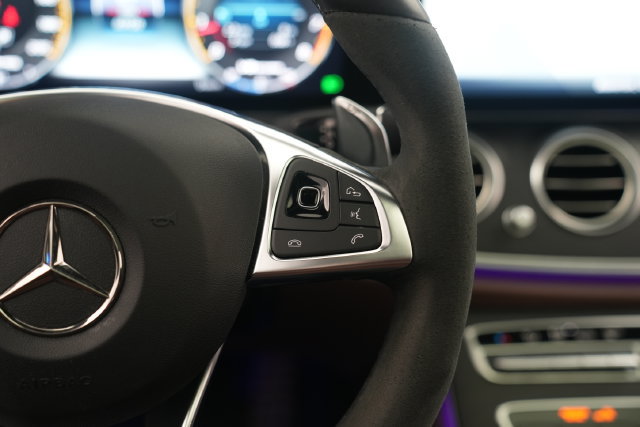 Used 2018 Mercedes-Benz E 63 AMG S image 49