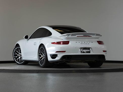 Used 2015 Porsche 911 Turbo S AWD/4WD image 32