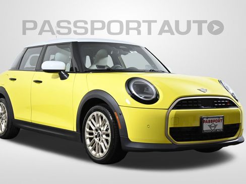 Certified 2025 MINI Cooper S image 3