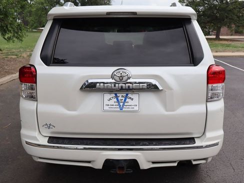 Used 2011 Toyota 4Runner Limited AWD/4WD image 6