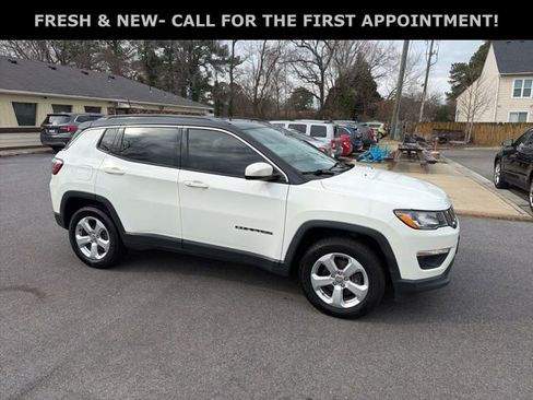 Used 2019 Jeep Compass Latitude w/ Popular Equipment Group image 2