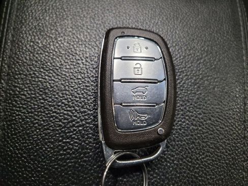 Used 2017 Hyundai Tucson Limited w/ Cargo Package AWD/4WD image 32