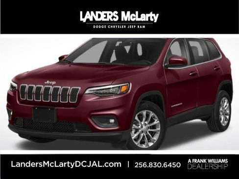Used 2021 Jeep Cherokee Latitude Plus FWD image 1