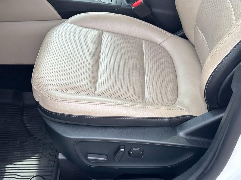 Used 2021 Ford Escape SEL AWD/4WD image 15