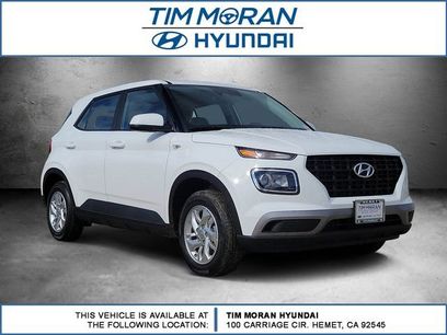 New 2026 Hyundai Venue SE