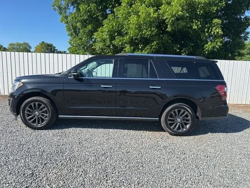 Used 2020 Ford Expedition Max Limited RWD image 2