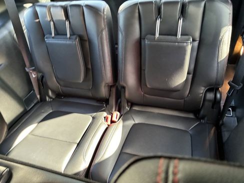 Used 2019 Ford Explorer Sport AWD/4WD image 16