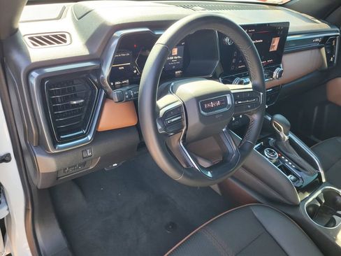 Used 2024 GMC Canyon AT4 w/ Canyon Safety Plus Package AWD/4WD image 26