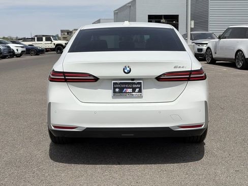 Used 2025 BMW 530i RWD image 7
