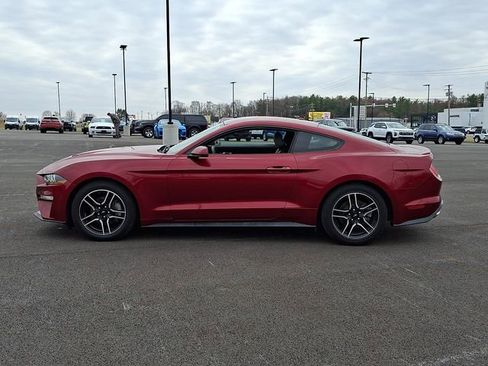 Used 2018 Ford Mustang Premium image 4