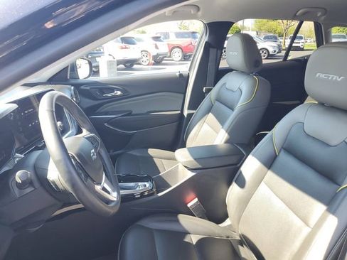 Certified 2025 Chevrolet Trax ACTIV w/ Driver Confidence Package FWD image 16