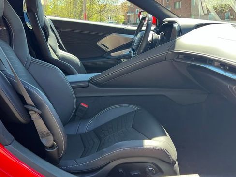 Used 2025 Chevrolet Corvette Z06 RWD image 29