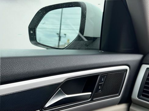 Used 2021 Volkswagen Atlas SE FWD image 53