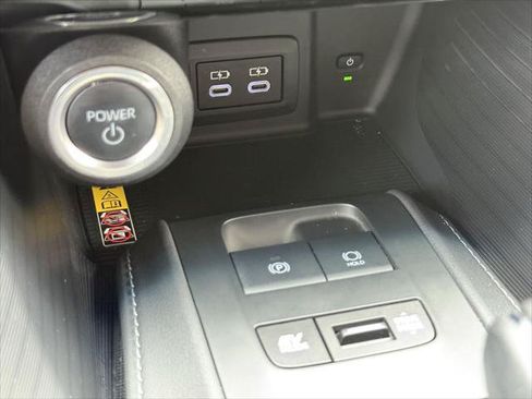 Certified 2024 Toyota Venza Limited AWD/4WD image 30