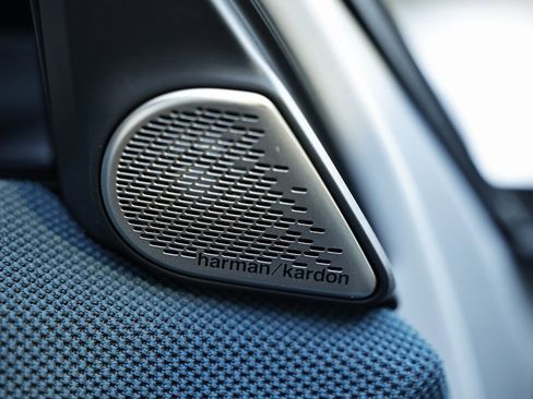 Used 2025 MINI Cooper Countryman S w/ Comfort Package Max image 18