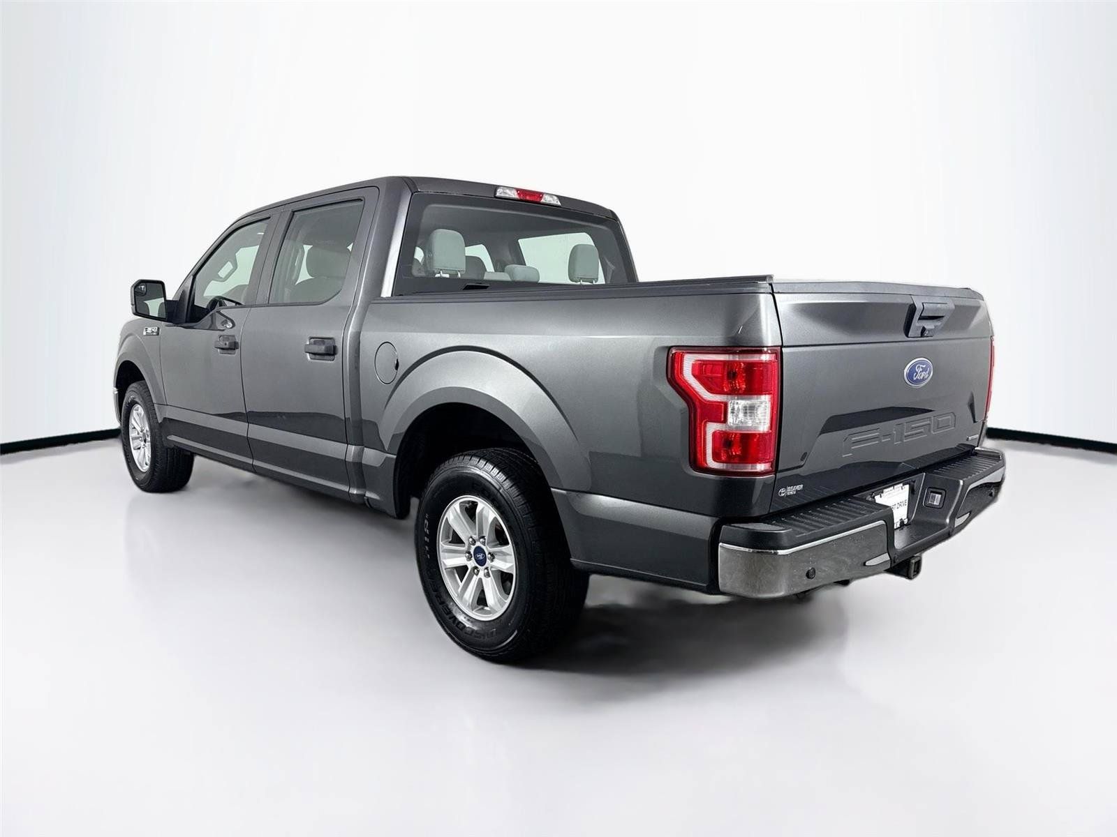 Used 2018 Ford F150 XL w/ Equipment Group 101A Mid RWD image 11