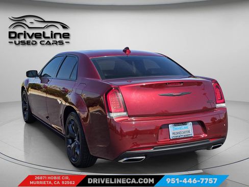 Used 2021 Chrysler 300 S RWD image 8