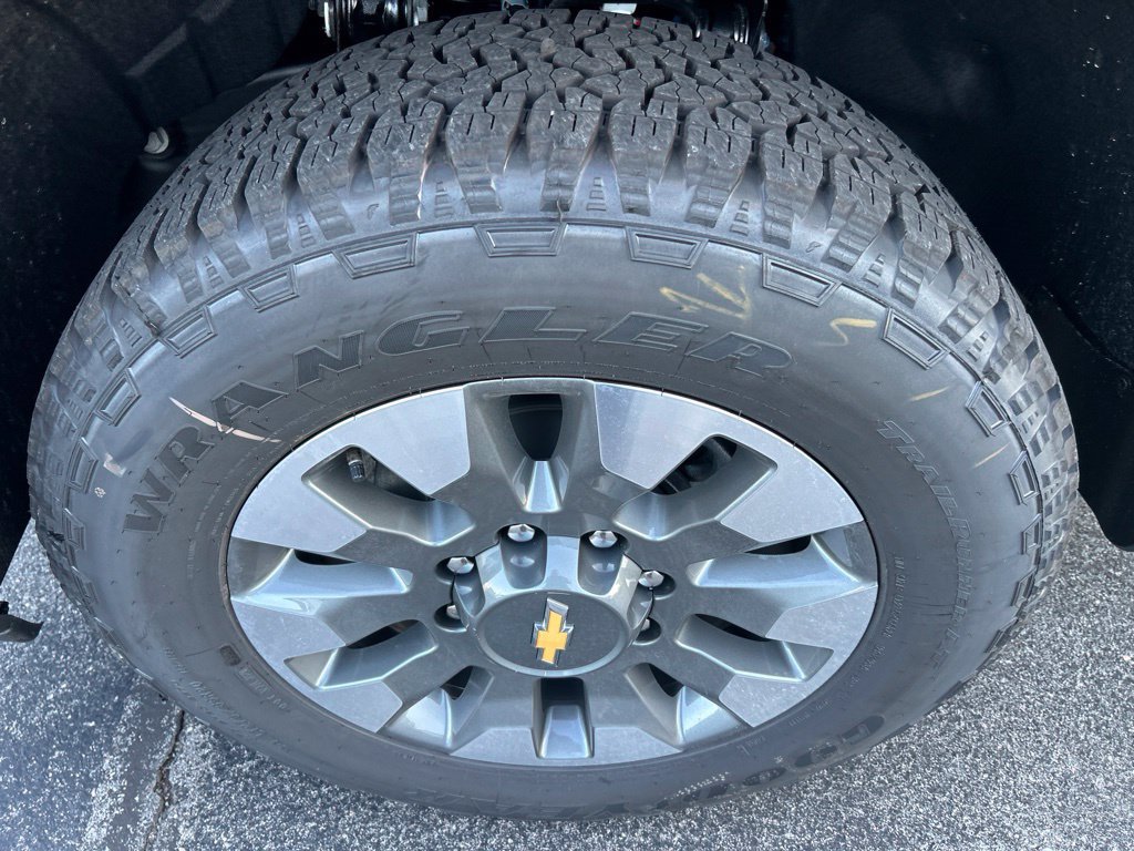 New 2026 Chevrolet Silverado 2500 Custom AWD/4WD image 8