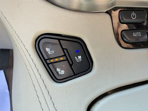 Used 2019 GMC Yukon Denali w/ Denali Ultimate Package RWD image 19