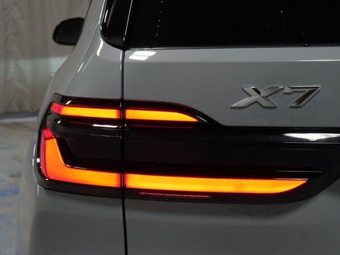 New 2027 BMW X7 xDrive40i w/ M Sport Package AWD/4WD image 35
