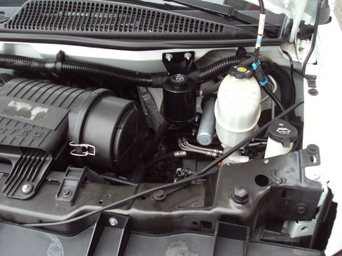 Used 2014 Chevrolet Express 1500 AWD 1500 135 image 25