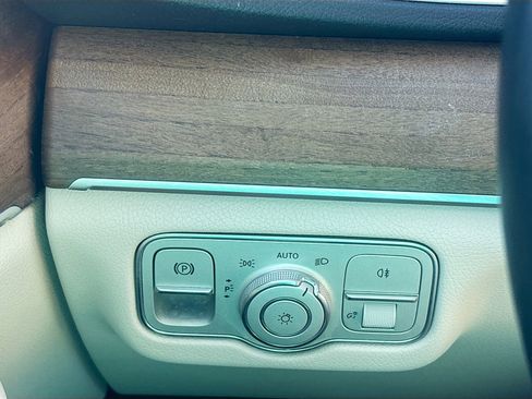 Used 2021 Mercedes-Benz GLE 350 GLE 350 image 35