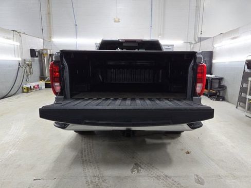 Used 2020 GMC Sierra 1500 SLE w/ SLE Value Package AWD/4WD image 7