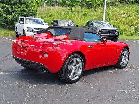 Used 2008 Pontiac Solstice Convertible w/ Premium Package RWD image 6