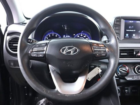 Used 2021 Hyundai Kona SE FWD image 11