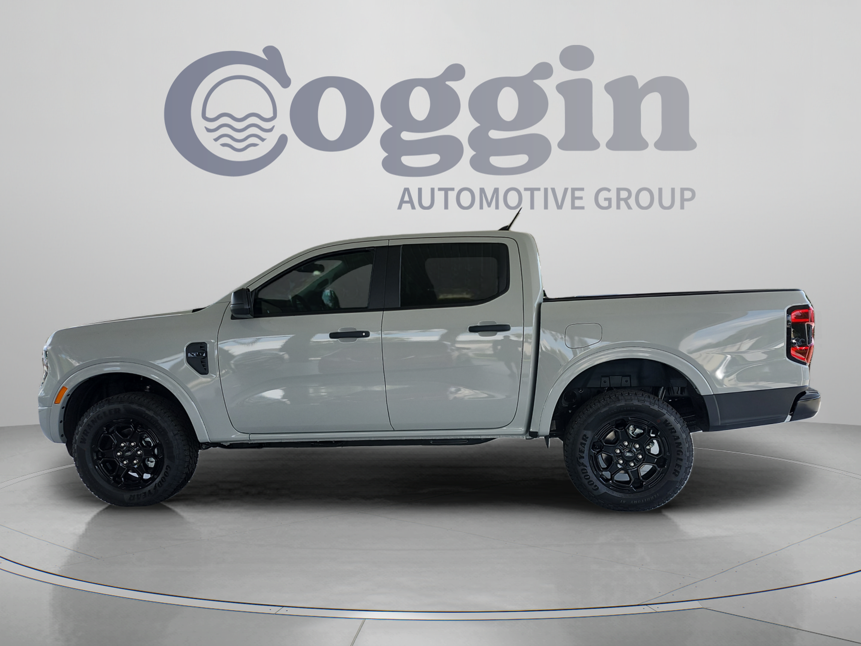 New 2026 Ford Ranger XLT w/ Equipment Group 301A High RWD image 2