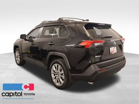 Certified 2025 Toyota RAV4 XLE Premium AWD/4WD image 5