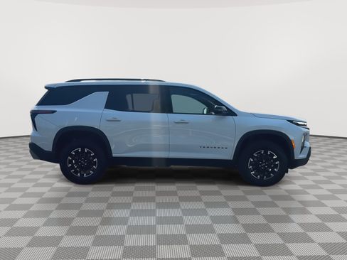 Used 2026 Chevrolet Traverse Z71 AWD/4WD image 9