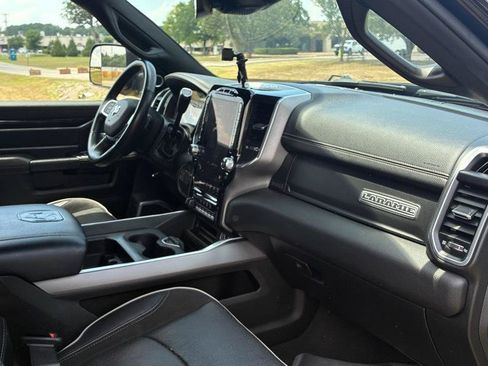 Used 2020 RAM 2500 Laramie AWD/4WD image 14