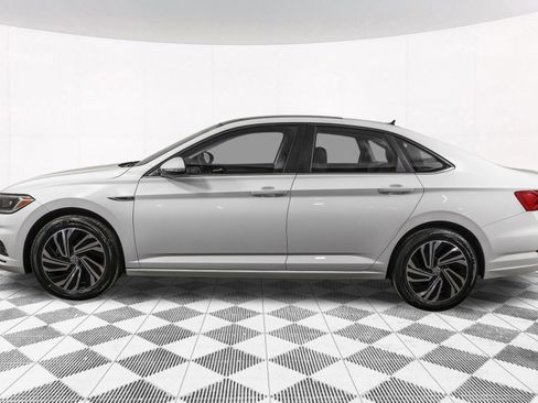 Used 2020 Volkswagen Jetta SEL Premium image 19