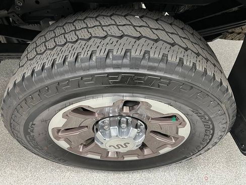 Used 2026 Ford F350 King Ranch w/ FX4 Off-Road Package AWD/4WD image 16