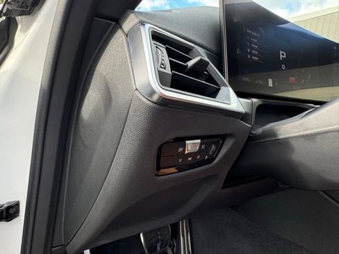 Used 2024 BMW M2 w/ Lighting Package image 18