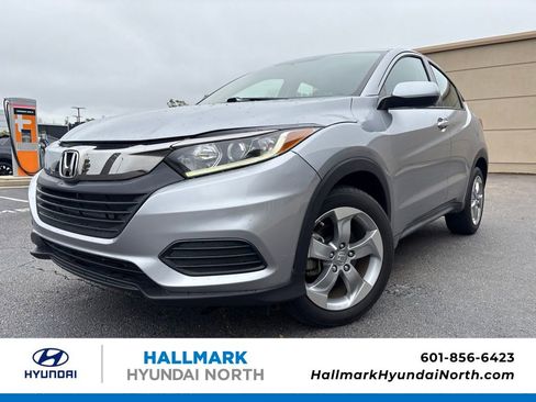 Used 2020 Honda HR-V LX image 1