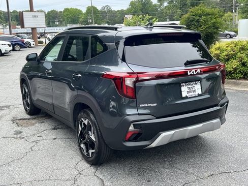 Certified 2026 Kia Seltos S FWD image 8