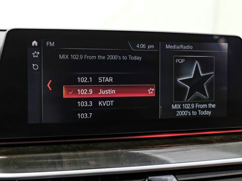 Used 2019 BMW 540i w/ M Sport Package image 36