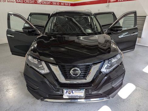 Used 2019 Nissan Rogue S w/ Special Edition Package image 14