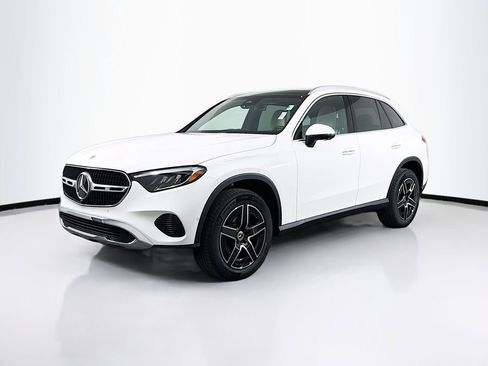 New 2026 Mercedes-Benz GLC 300 4MATIC image 3
