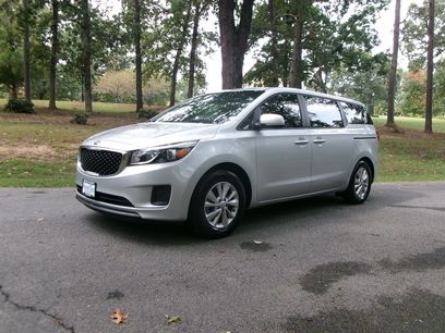 Used 2018 Kia Sedona L