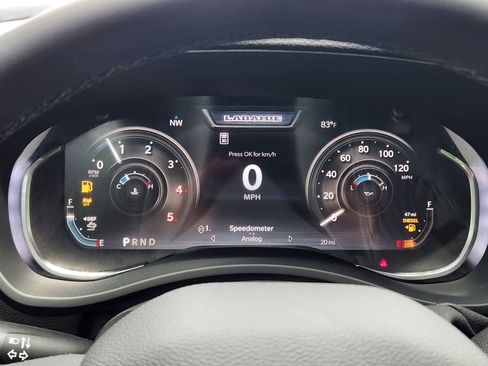New 2026 RAM 2500 Laramie AWD/4WD image 15