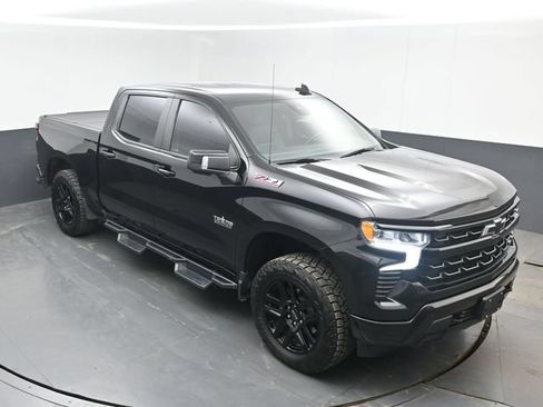 Used 2023 Chevrolet Silverado 1500 RST AWD/4WD image 33