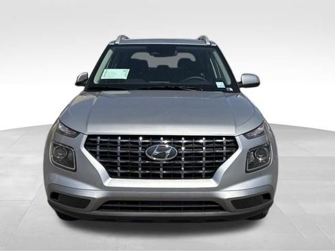 New 2026 Hyundai Venue SEL FWD image 8