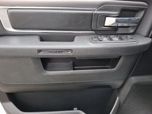 Used 2022 RAM 1500 Classic Warlock image 12