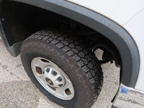Used 2023 Chevrolet Silverado 2500 W/T w/ WT Convenience Package RWD image 12