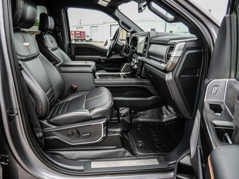 Used 2024 Ford F250 Platinum AWD/4WD image 15