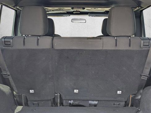 Used 2016 Jeep Wrangler Unlimited Sport w/ Connectivity Group image 6