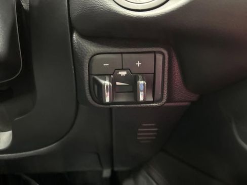 Certified 2025 Dodge Durango R/T image 27